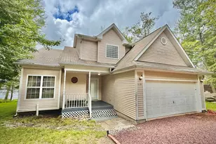 2505 Waterfront Dr, Tobyhanna, PA 18466 - Photo 2