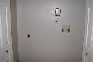 139 Davis Cir, Bushkill, PA 18324 - Photo 14