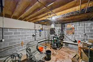 236 Secor Ave St, East Stroudsburg, PA 18301 - Photo 60