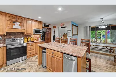  236 Secor Ave Street, East Stroudsburg, PA 18301 - Photo 20