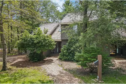  214 Snow Ridge Circle, Lake Harmony, PA 18624 - Photo 4