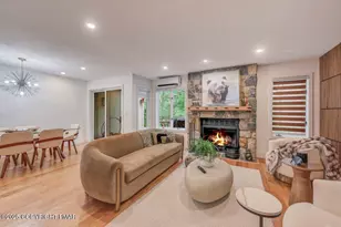 513 Rondaxe Ln, Long Pond, PA 18334 - Photo 28