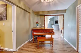 103 Malory Ct, Blakeslee, PA 18610 - Photo 14