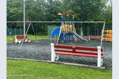  19 Menoken Trail, Newfoundland, PA 18445 - Photo 10