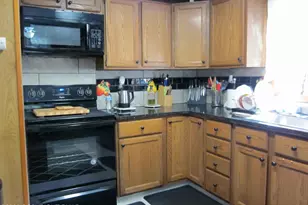 323 Orono Dr, Pocono Lake, PA 18347 - Photo 10