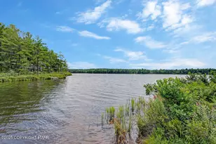 1061 Crestwoods Dr, Pocono Pines, PA 18350 - Photo 2