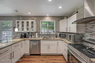 354 Eastshore Dr, East Stroudsburg, PA 18301 - Photo 32