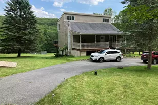 175 Circle Dr, Albrightsville, PA 18210 - Photo 2