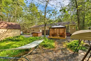 5359 Conoquenissing Dr, Pocono Lake, PA 18347 - Photo 10