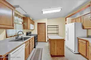 5359 Conoquenissing Dr, Pocono Lake, PA 18347 - Photo 30