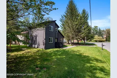  5426 Ridgefield Drive, Tobyhanna, PA 18466 - Photo 2