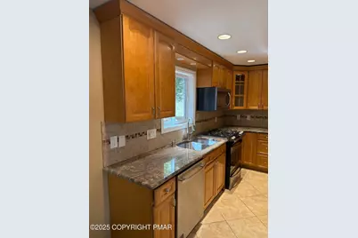  5864 Decker Road, Bushkill, PA 18324 - Photo 6