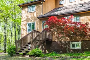 205 Victory Ln, Long Pond, PA 18334 - Photo 6