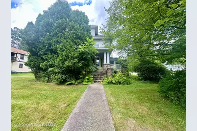  22 Fairview Avenue, Mount Pocono, PA 18344 - Photo 2