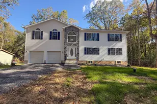 196 Dogwood Ln, Kunkletown, PA 18058 - Photo 2