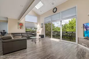 268 Big Pocono, Tannersville, PA 18372 - Photo 18