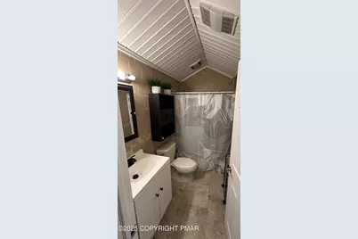  2656 Woodruff Lane #B, Stroudsburg, PA 18360 - Photo 8