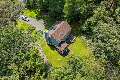  461 Somerset Drive, East Stroudsburg, PA 18301 - Photo 4