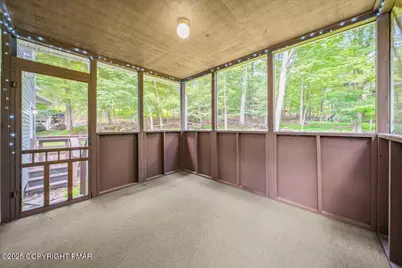  461 Somerset Drive, East Stroudsburg, PA 18301 - Photo 18