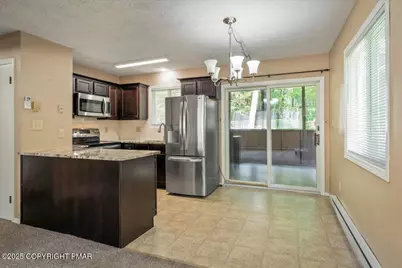  461 Somerset Drive, East Stroudsburg, PA 18301 - Photo 12