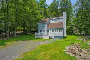 461 Somerset Dr, East Stroudsburg, PA 18301 - Photo 1