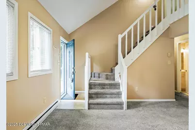  461 Somerset Drive, East Stroudsburg, PA 18301 - Photo 6