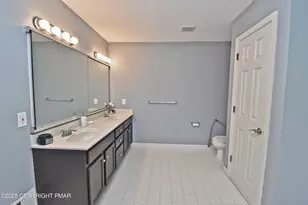 387 Shawnee Valley Dr, East Stroudsburg, PA 18302 - Photo 32