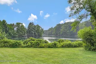 155 Kimberleigh Ct, East Stroudsburg, PA 18301 - Photo 14