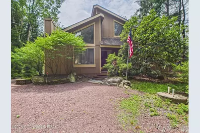  206 Little Pond Circle, Pocono Pines, PA 18350 - Photo 1