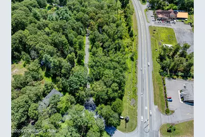  52 Rock Lane, Swiftwater, PA 18370 - Photo 2