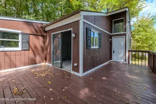 4774 Pine Ridge Dr W Dr, Bushkill, PA 18324 - Photo 34