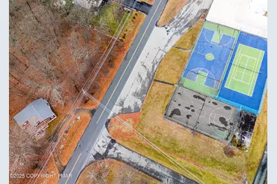  4774 Pine Ridge Dr W Drive, Bushkill, PA 18324 - Photo 36