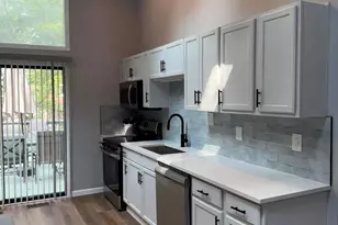 11 Maplewood Rd, Lake Harmony, PA 18624 - Photo 8