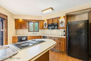 336 W Lake Valley Dr, Hazleton, PA 18202 - Photo 20