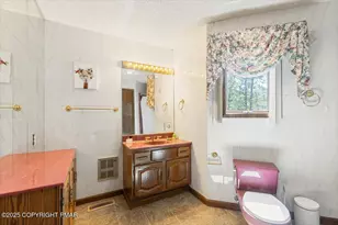 336 W Lake Valley Dr, Hazleton, PA 18202 - Photo 26