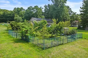 1553 Middle Rd, Stroudsburg, PA 18360 - Photo 14