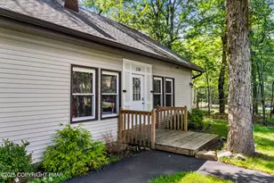 230 Greenbriar Cir, Tobyhanna, PA 18466 - Photo 4