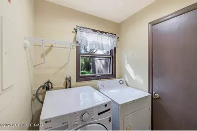  117 Winding Hill Road, Pocono Pines, PA 18350 - Photo 16