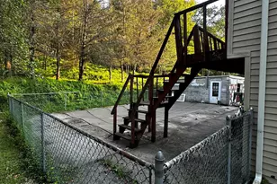 180 Buck Mountain Rd, Barnesville, PA 18214 - Photo 4