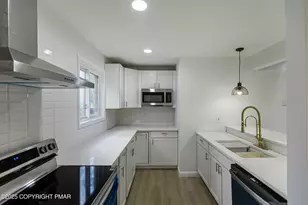 3084 Briarwood Dr, Tobyhanna, PA 18466 - Photo 2