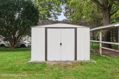  1 Oakland Avenue, East Stroudsburg, PA 18301 - Photo 20