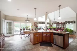 328 High Country Dr, Blakeslee, PA 18610 - Photo 20