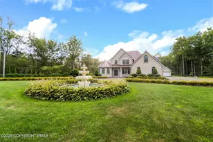 328 High Country Dr, Blakeslee, PA 18610 - Photo 1