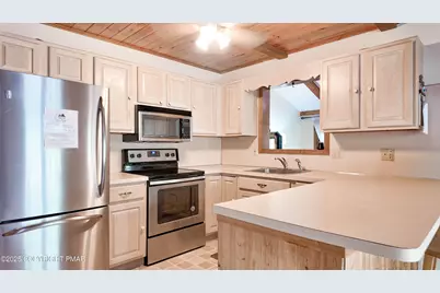  255 Mountain View Drive, Pocono Lake, PA 18347 - Photo 6