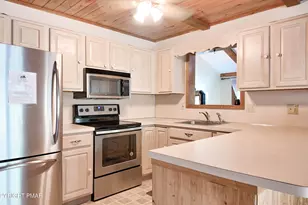 255 Mountain View Dr, Pocono Lake, PA 18347 - Photo 6