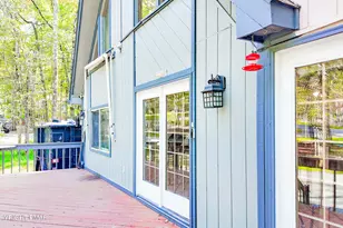 255 Mountain View Dr, Pocono Lake, PA 18347 - Photo 36