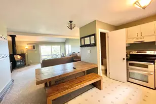 186 Sunbird Way Way, Tannersville, PA 18372 - Photo 8