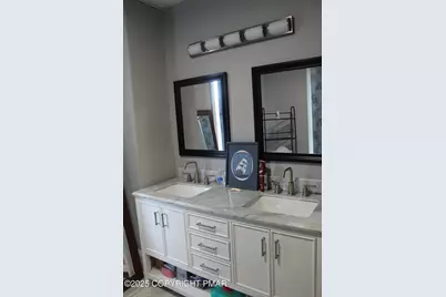  1502 W Norwegian Street, Pottsville, PA 17901 - Photo 8