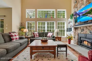 207 Hermit Thrush Rd, Pocono Pines, PA 18350 - Photo 8