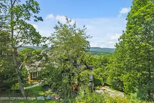 136 Falls Dr, Buck Hill Falls, PA 18323 - Photo 16